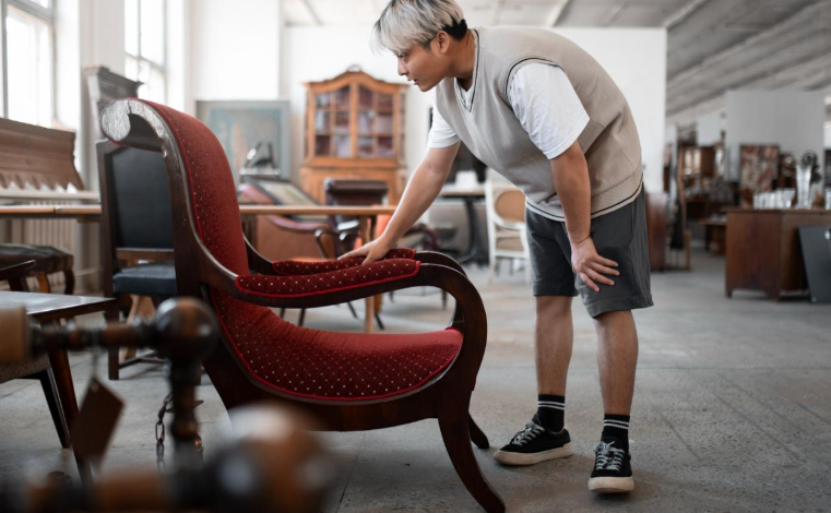 Decluttering for a Move? Why Furniture Removal Should Be Step One