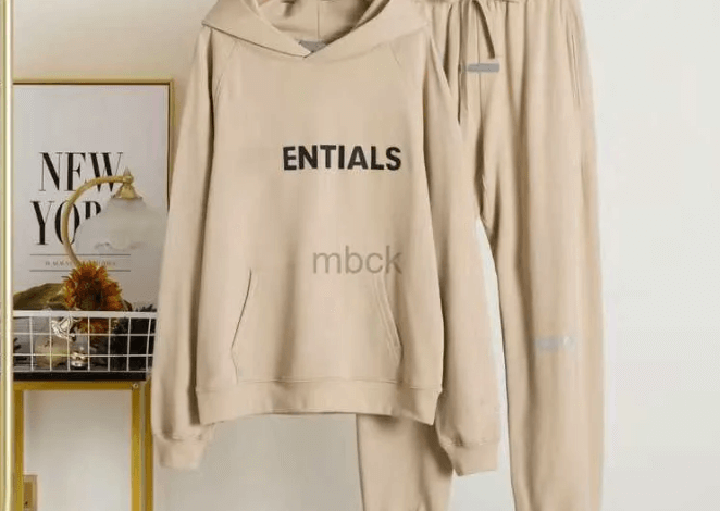 From Couch to Coffee Run: Why Aussies Are Living in Essentials Hoodie and Essentials Tracksuit Sets