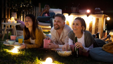 10 Creative Ways to Build Community Through Movie Nights with Personalized Gifts
