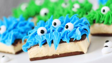 Eyeball Sprinkles For Spooky Dessert Creations
