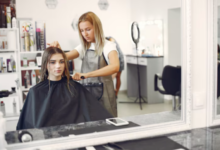 The Ultimate Guide to Choosing the Right Salon for Women’s Haircuts