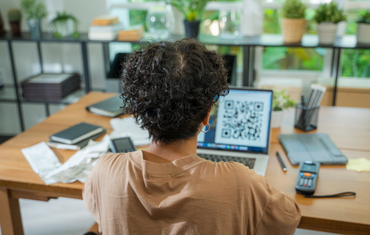 QR Codes in Retail: The Tech That’s Redefining Shopping