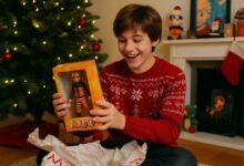 How to make a Naruto fan happy at Christmas?