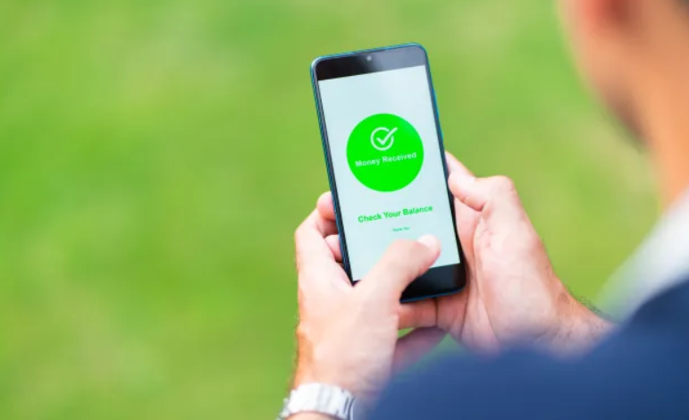 Workers Push for Stronger Privacy Controls in Access Pay Early Apps