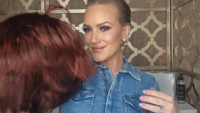 How to Style Wigs with Hair Accessories: Trendy Looks & Expert Tips