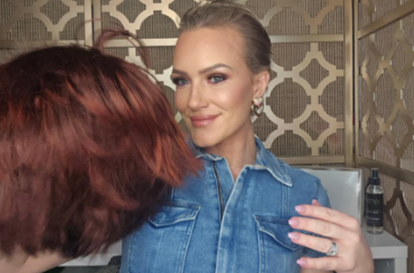 How to Style Wigs with Hair Accessories: Trendy Looks & Expert Tips