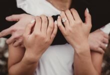 How Do You Choose the Perfect Moss Agate Engagement Ring?