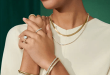 Jewellery for People with Metal Allergies: Natural and Safe Material Choices